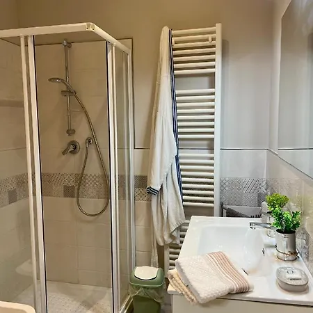Lejlighed Loft Con Vista Sulla Bisalta A Due Passi Dal Centro